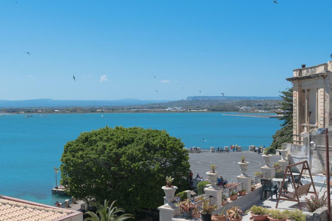 Aretusa Apartments By Wonderful Italy Syracuse Bagian luar foto
