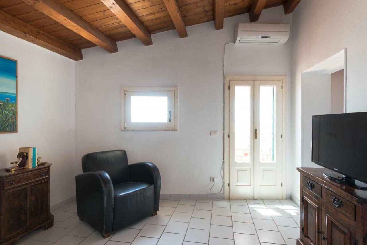 Aretusa Apartments By Wonderful Italy Syracuse Bagian luar foto